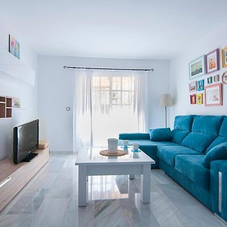 Luminoso Y Fresco Apartamento En 2ª Linea De Playa Фуэнхирола Экстерьер фото